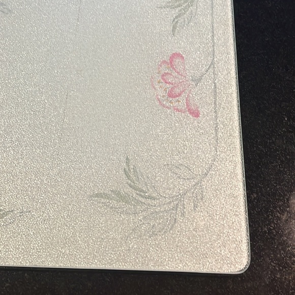 15" Counter Saver "Pink Trio" (Corelle) by CORNING - Picture 6 of 16